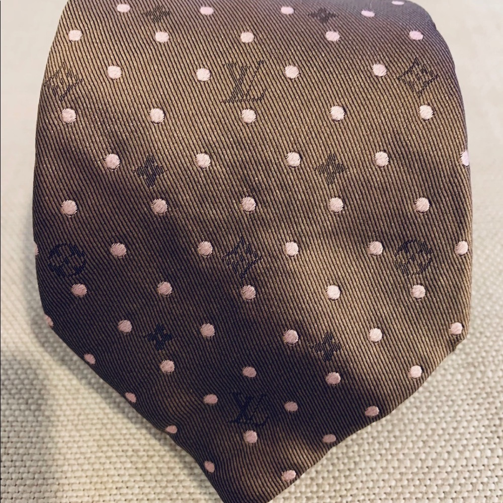 RARE HTF Louis Vuitton Silk tie